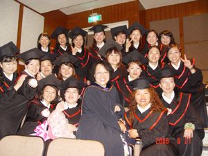畢業展歡顏