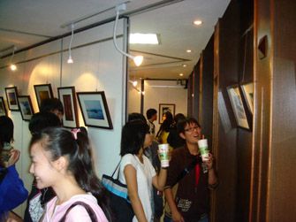 此次展覽期程將延長，以饗全校教職員生。