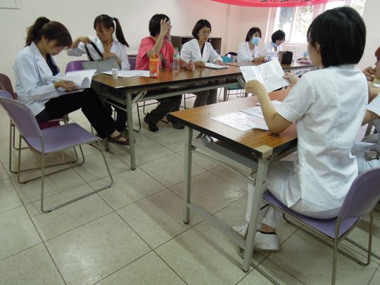 討論篩檢結果