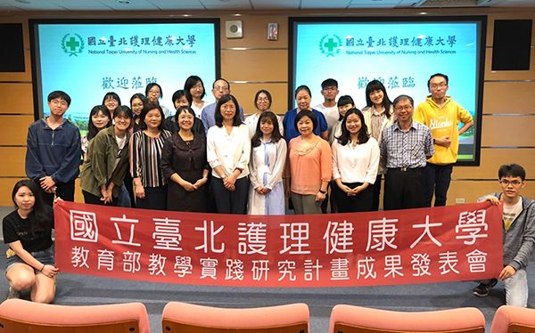 校內師生、與會來賓團體大合照(下午場)